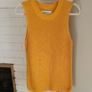 Stitches & Stripes Wmns Mustard Knit Sleeveless Cabincore Cotton Top Vest Sz M